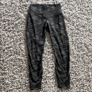 Fabletics power hold leggings